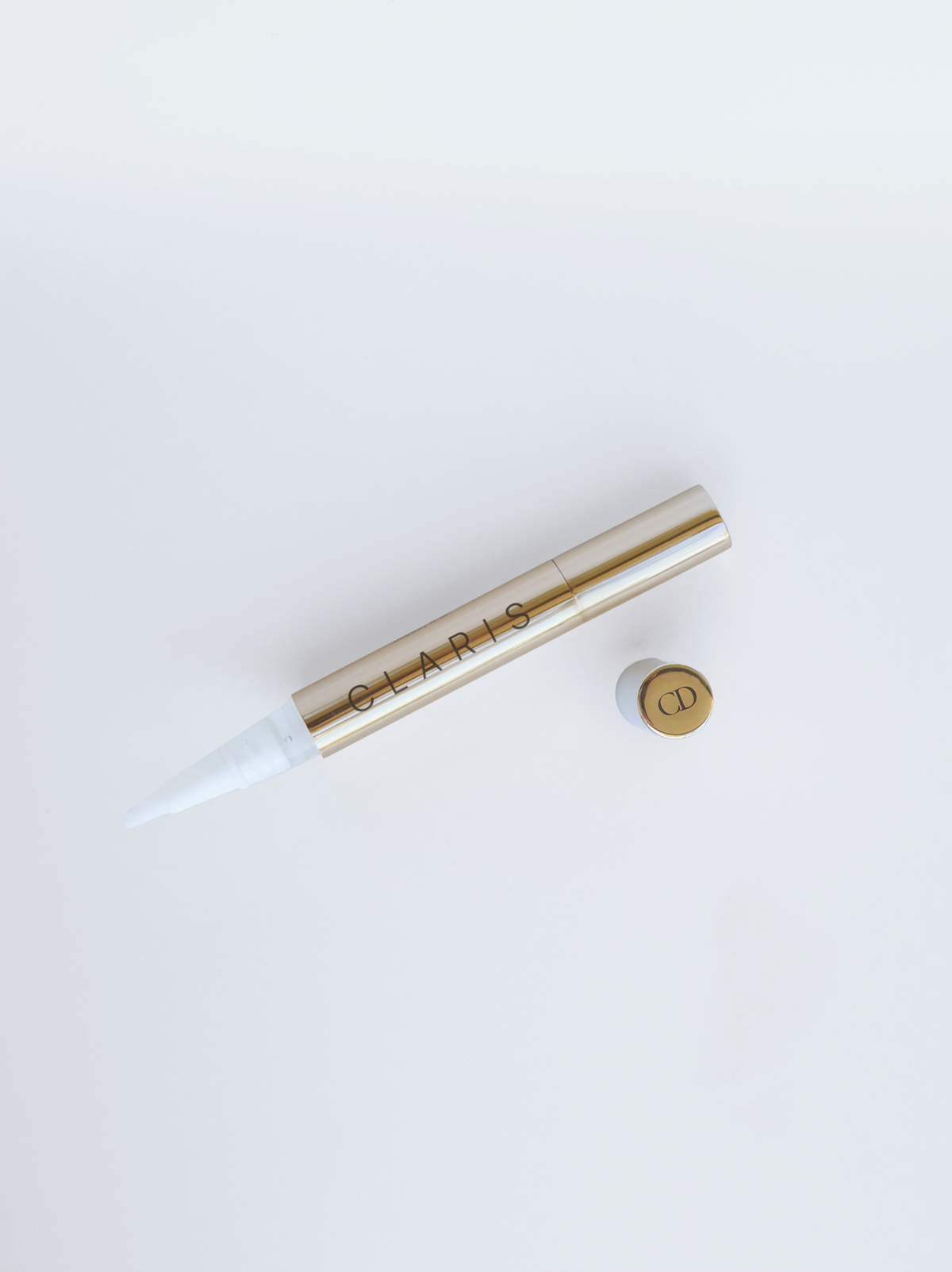 The Signature Cleaning Pen